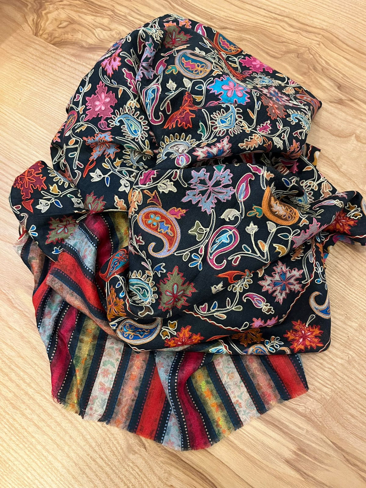 Xaile Kalamkari Pashmina em Caxemira Pura