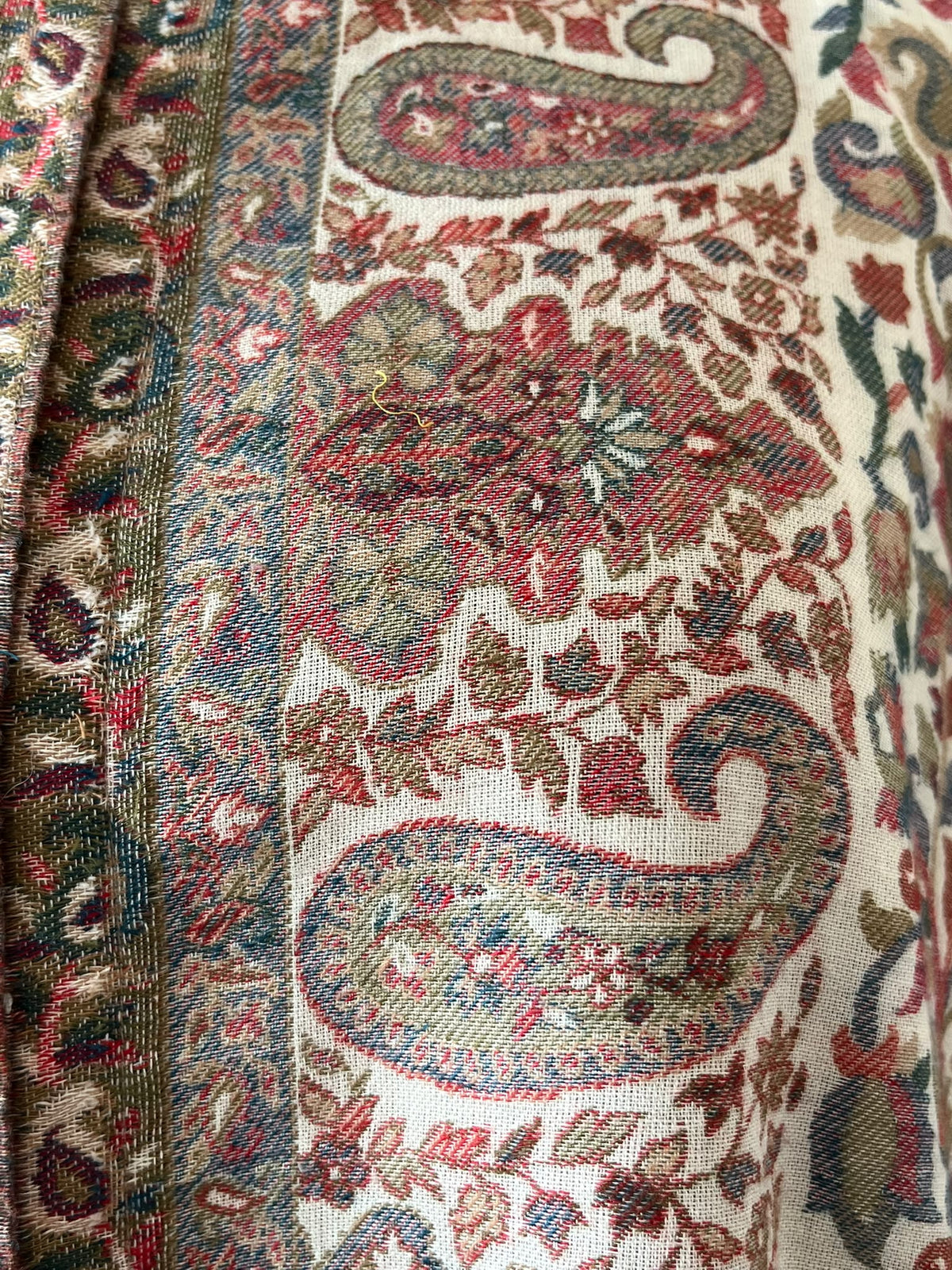 Kani Jamawar Jacket - Uniq